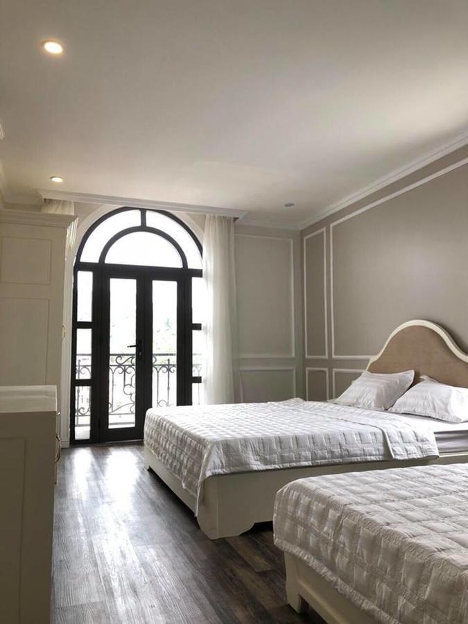 Hotel Ngoc Lan Ha Long Esterno foto