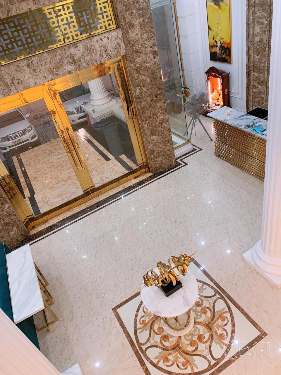 Hotel Ngoc Lan Ha Long Esterno foto