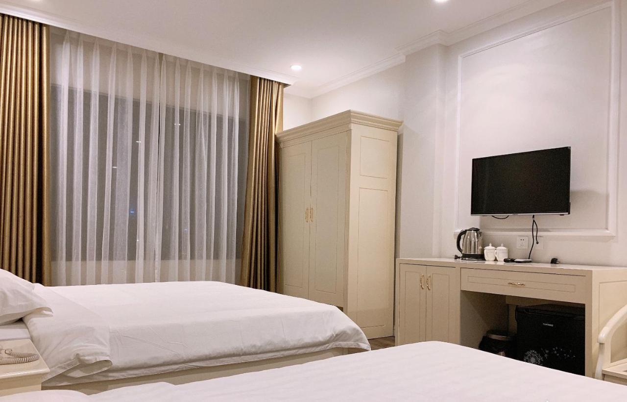 Hotel Ngoc Lan Ha Long Esterno foto